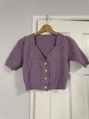 Lilac Short Sleeve Knit Cardigan with Daisy Buttons